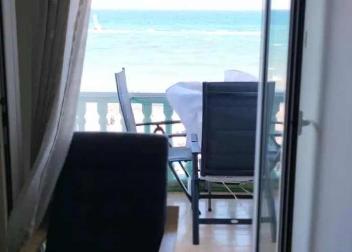 Beach Apartment Paralia Apartamento *